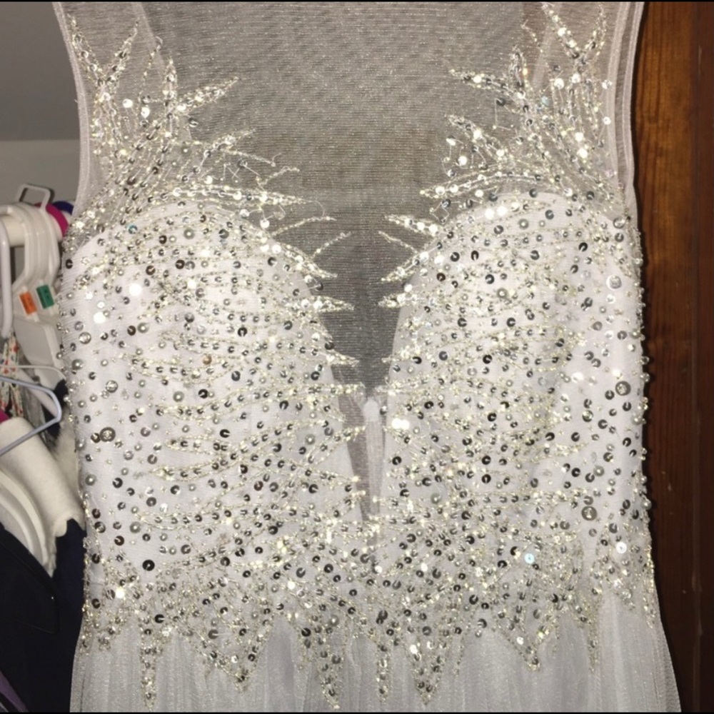 Prom Dress - Picture 2 of 4